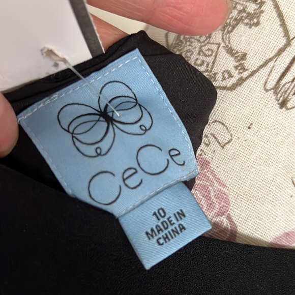 CeCe Black Short Sleeve Dress - Picture 4 of 5